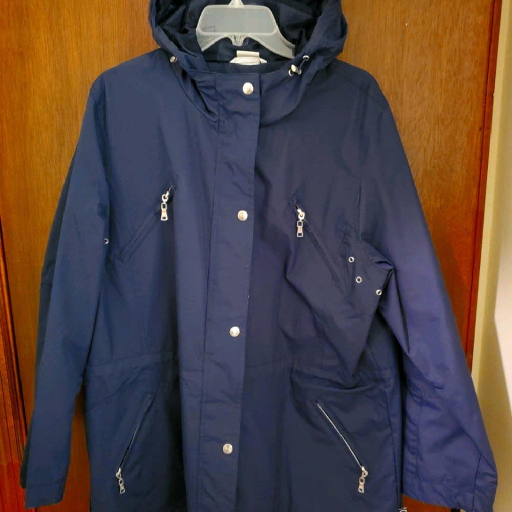 Rain jacket with hood